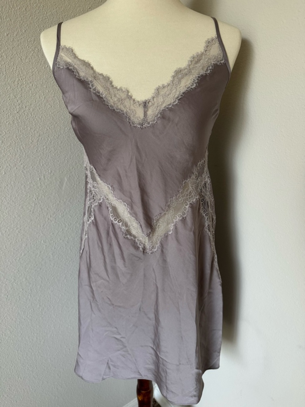 💜 Victoria Secret satin purple lavender lace slip chemise 💜